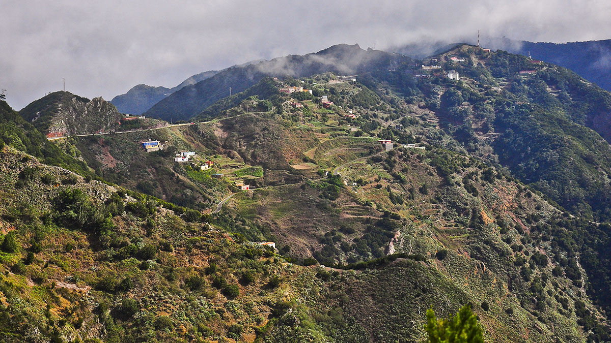 Blick ins Anagagebirge